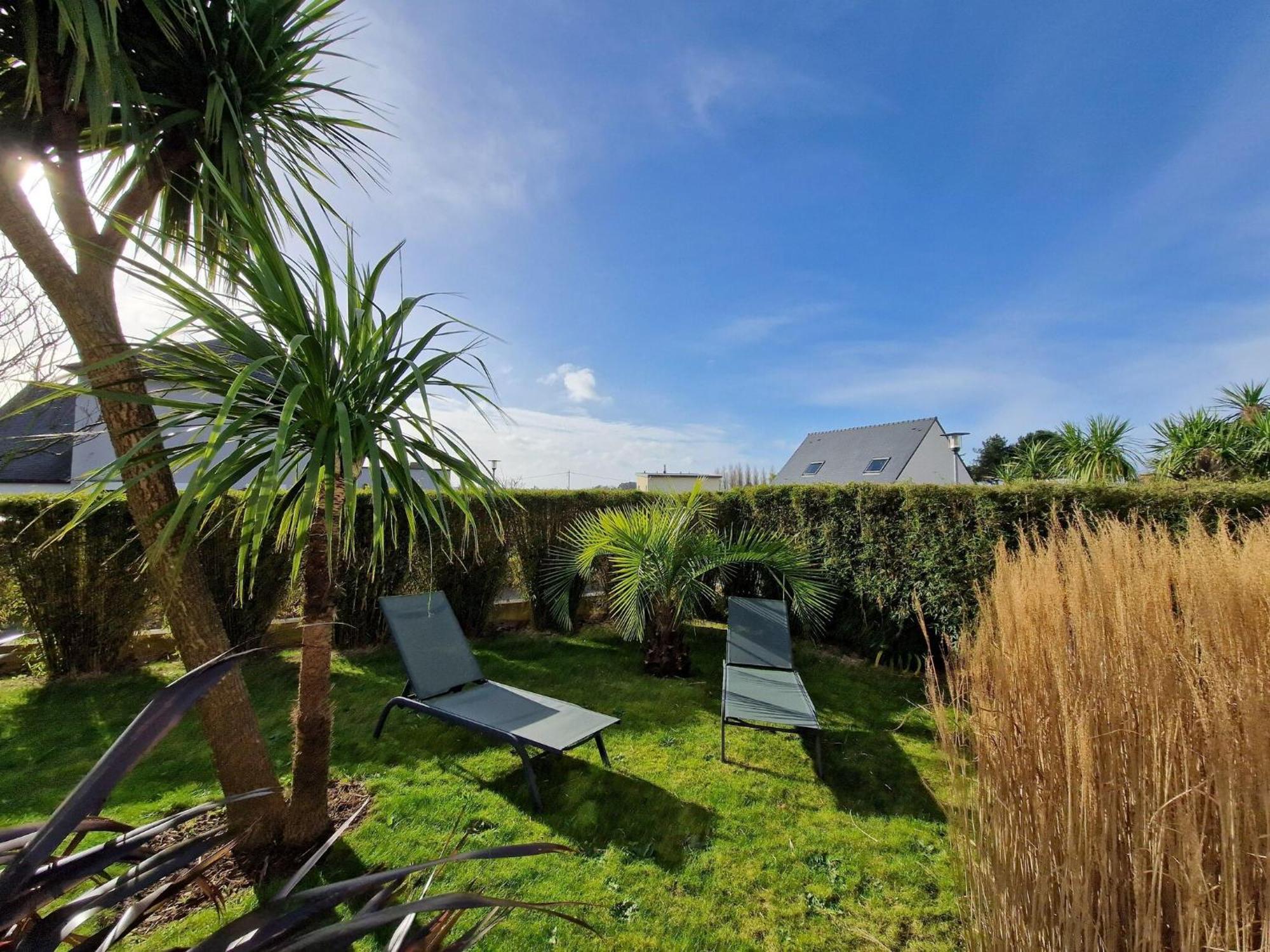 Beautiful Holiday Home In The Bay Of Morlaix Carantec Exterior photo